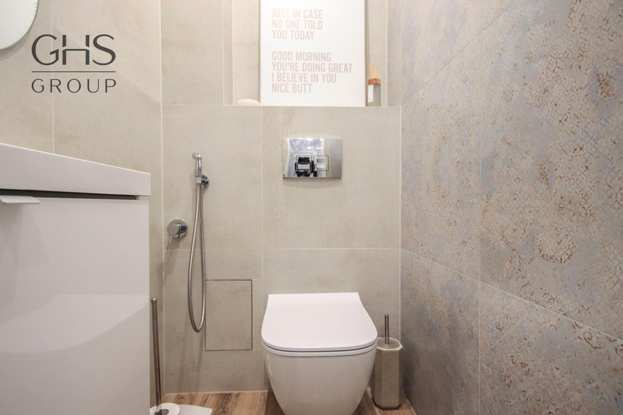 Beautiful Apartment In The City Center Krasków Exterior foto